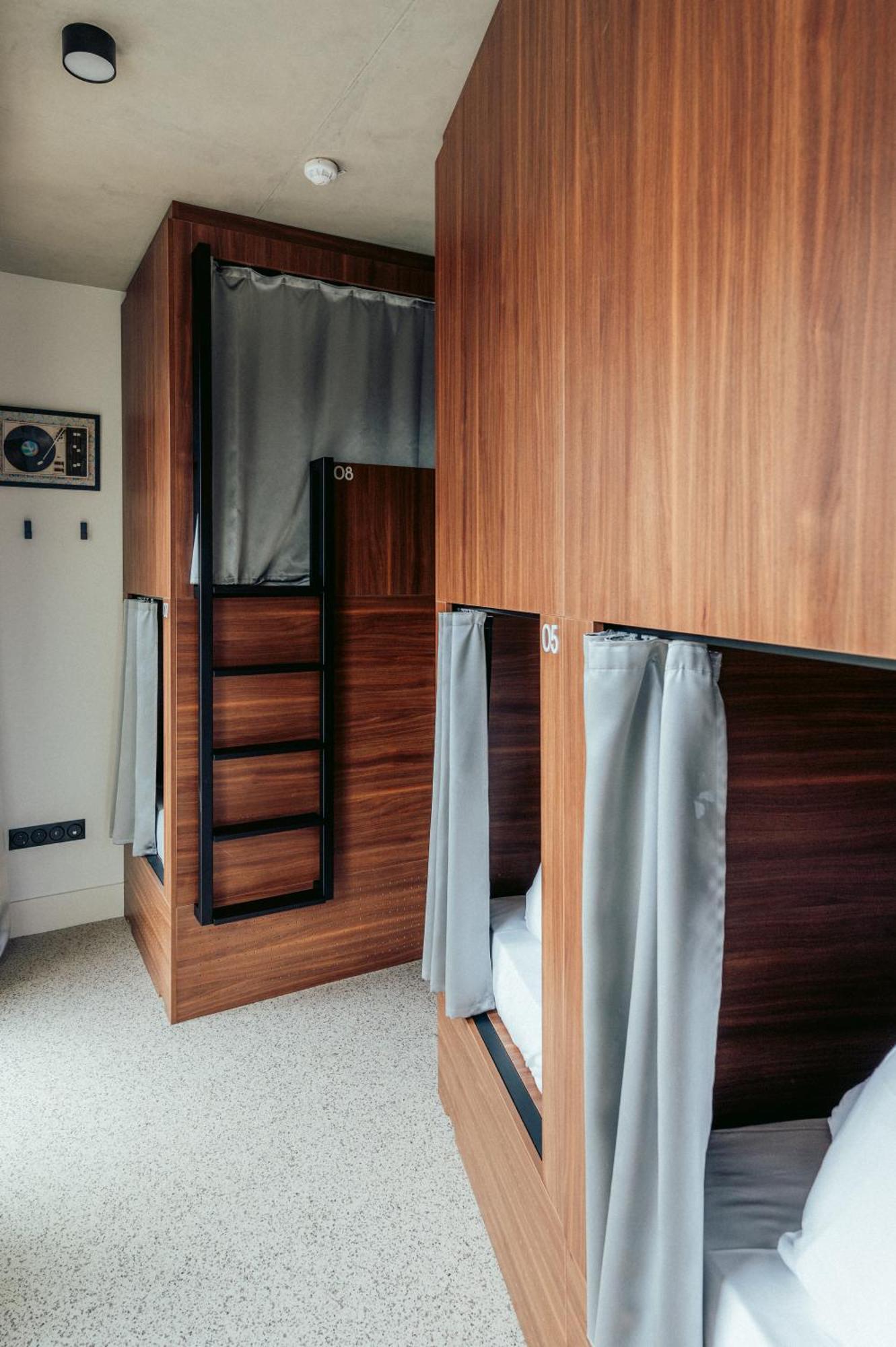 Jost Hostel Bordeaux Gare St Jean Екстериор снимка